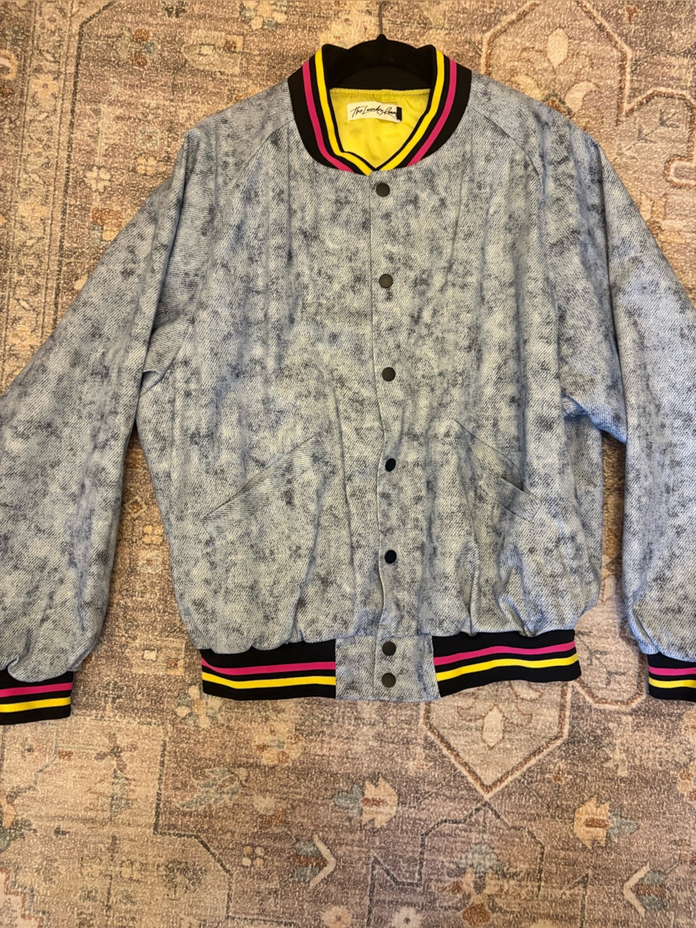The Laundry Room Women’s Acid-Wash Blue Snap-Front Jacket with Contrast Trim
